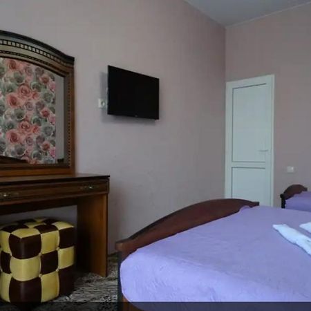 Arins-Park Hotel Otradnoe Exterior foto